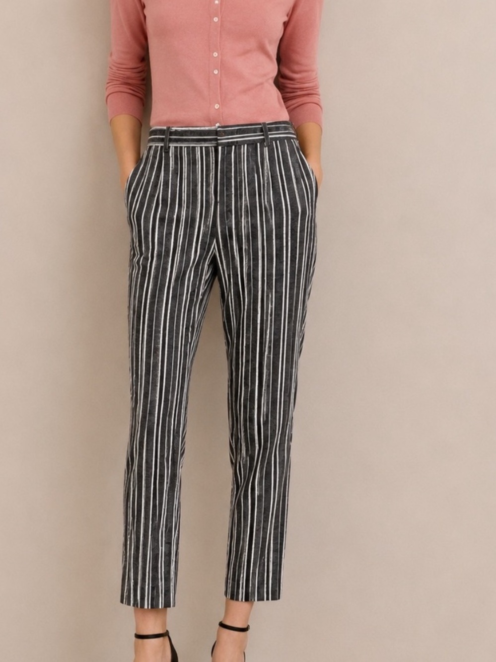 Banana Republic Charcoal Ivory Striped Linen Cotton Blend Cropped Avery Pants
